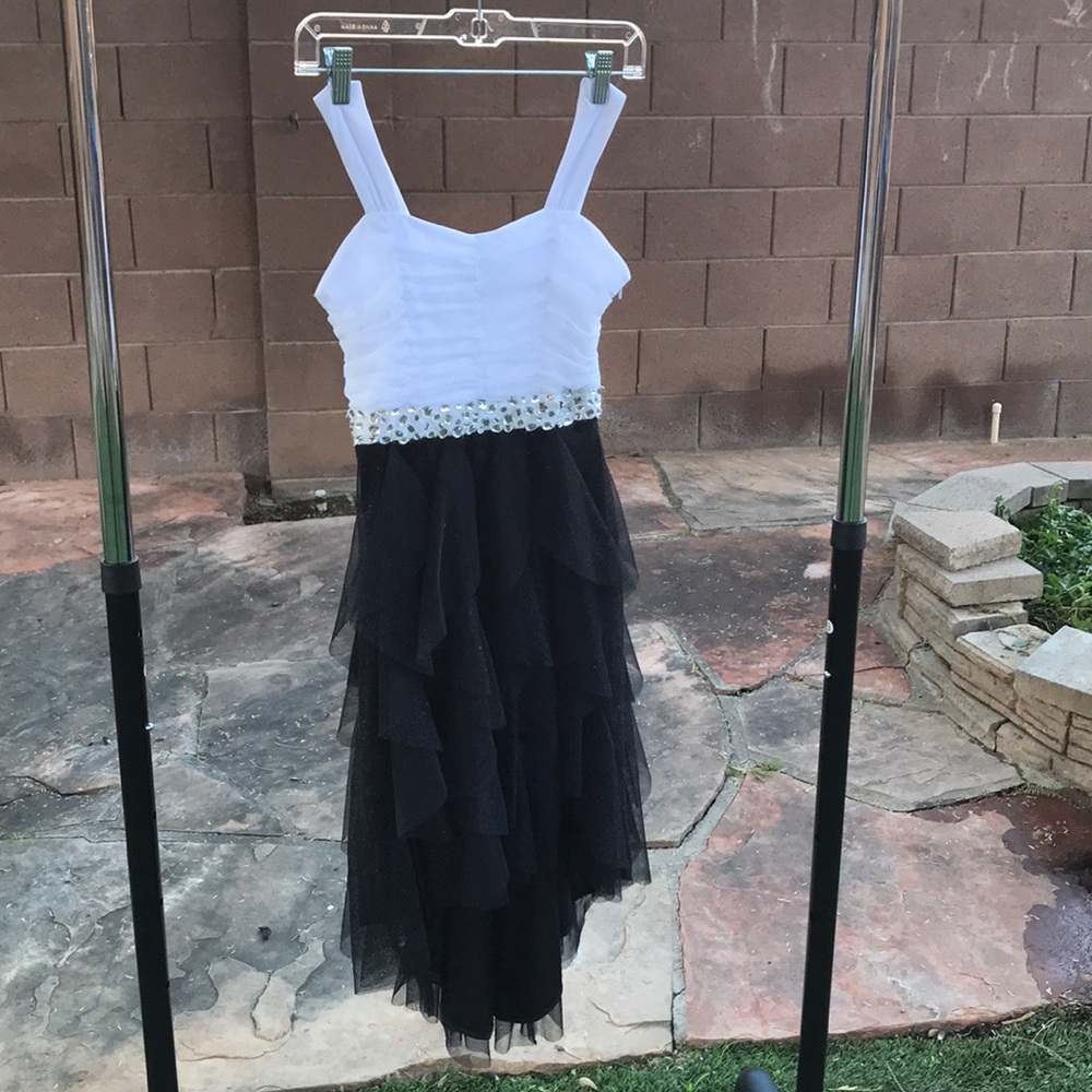 Cute Girls’ Black and White Dress